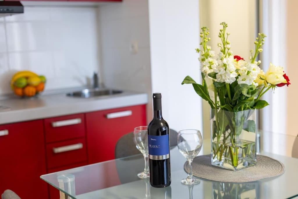Bella Vista - Cozy Apartments With Easy Check-In And Free Parking Split Eksteriør bilde