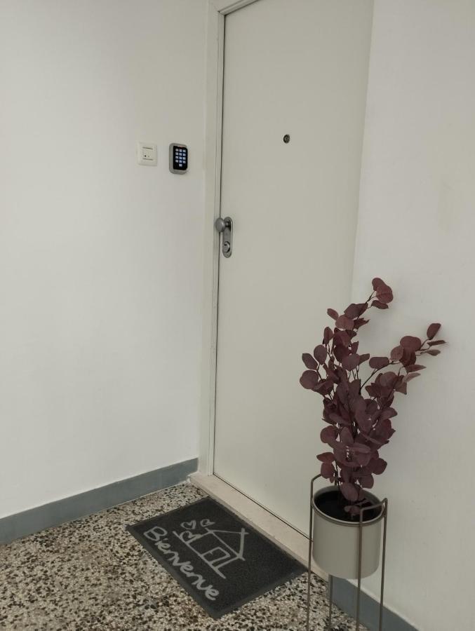 Bella Vista - Cozy Apartments With Easy Check-In And Free Parking Split Eksteriør bilde